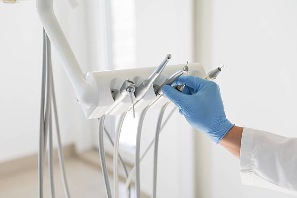 24/7 Emergency Teeth Whitening experts in Willoughby, OH